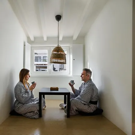 - Japonesa & * Viseu