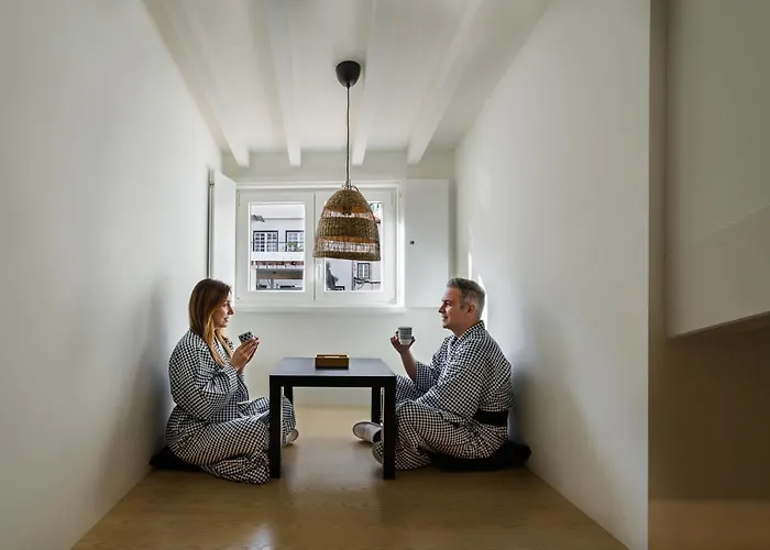 - Japonesa & * Визеу